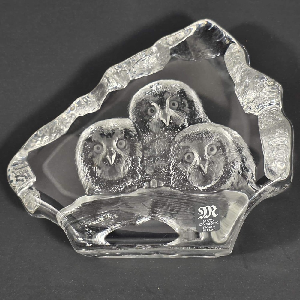 Mats Jonasson Maleras Sweden Crystal Owl Trio Sculpture Paperweight 3609 Boxed